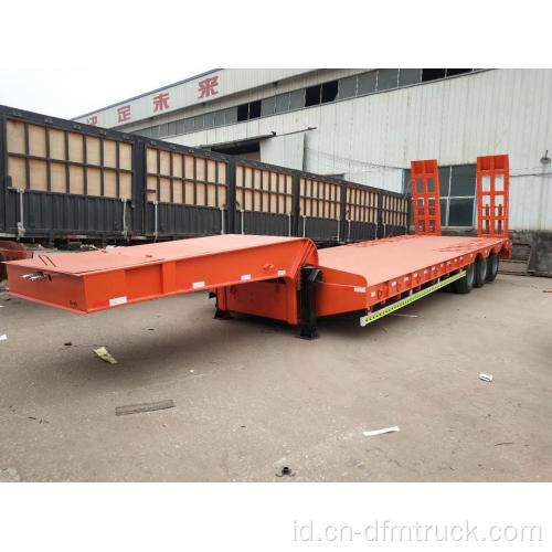 3 Axle Tractor Lowbed Semi Trailer Truck